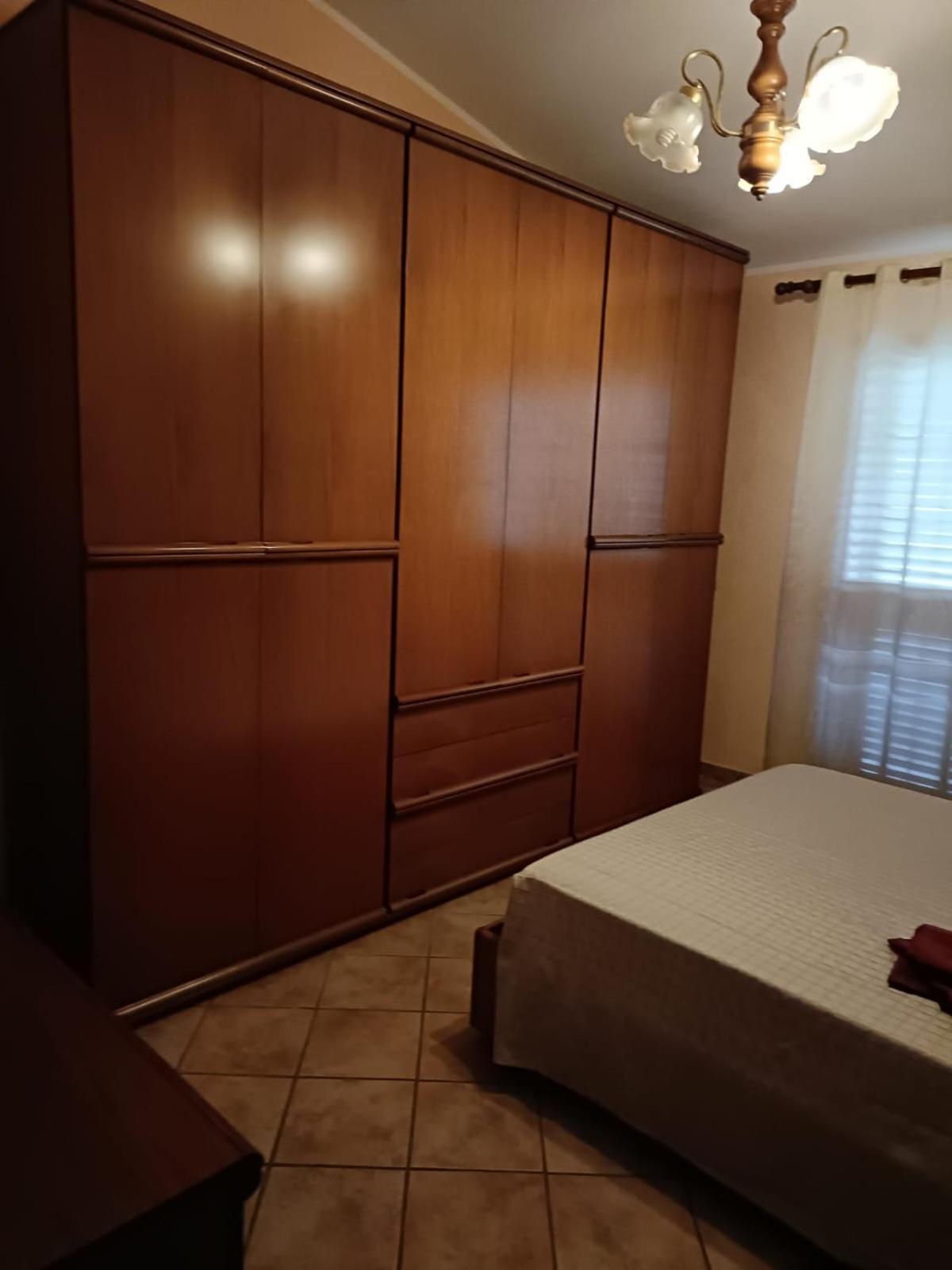 Casa Paola Lägenhet Assemini Exteriör bild
